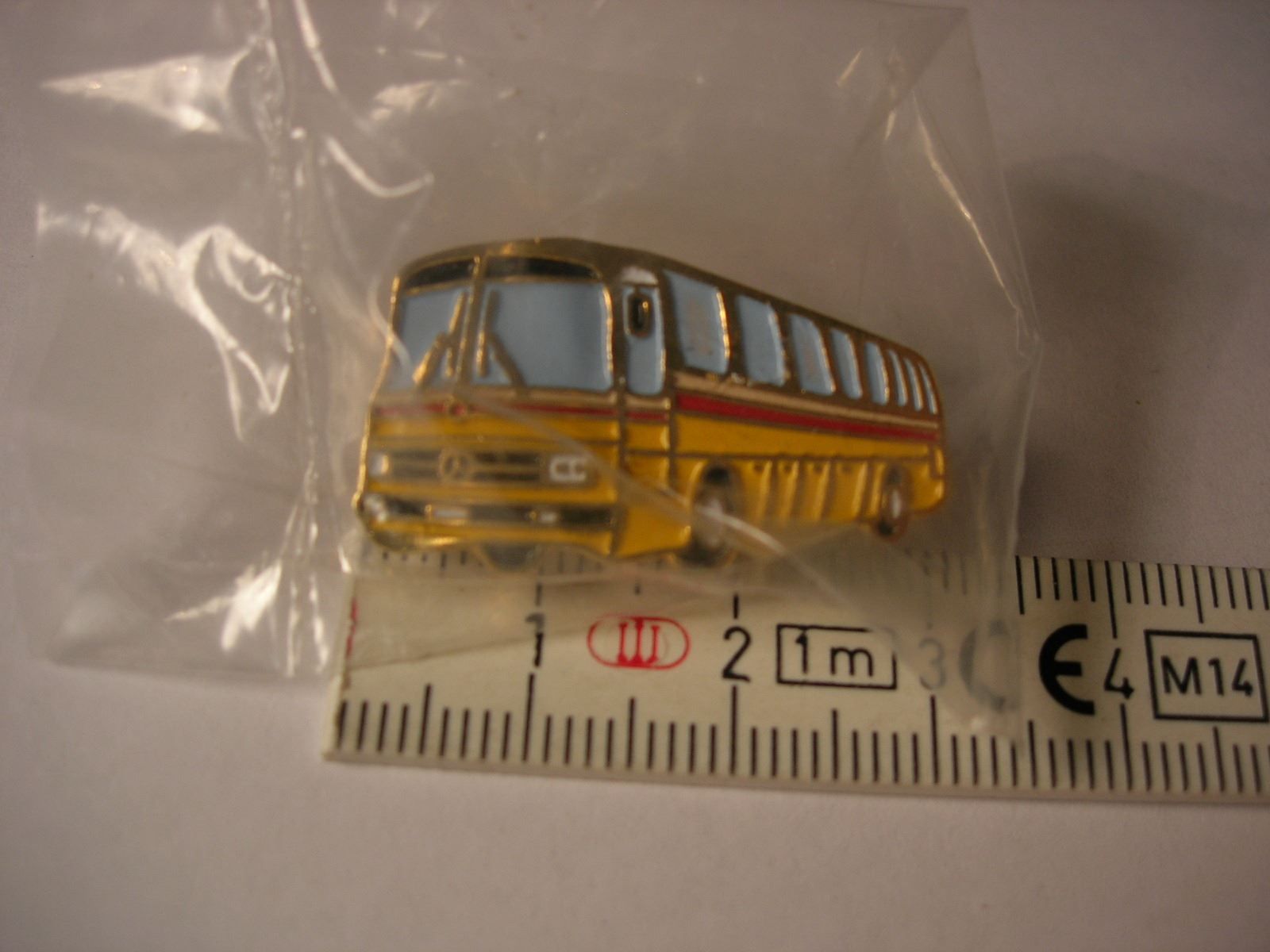 Placchette & Badge: Postauto Pin #2 – Nuovo e nell'imballaggio originale da Hornussen venduto da Corvette- 1
