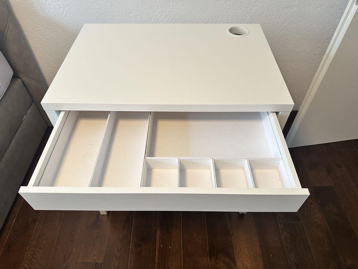 Ikea Schreibtische: Micke Schreibtisch von Ikea – Neu (gemäss Beschreibung) aus wettingen von Janah13 1