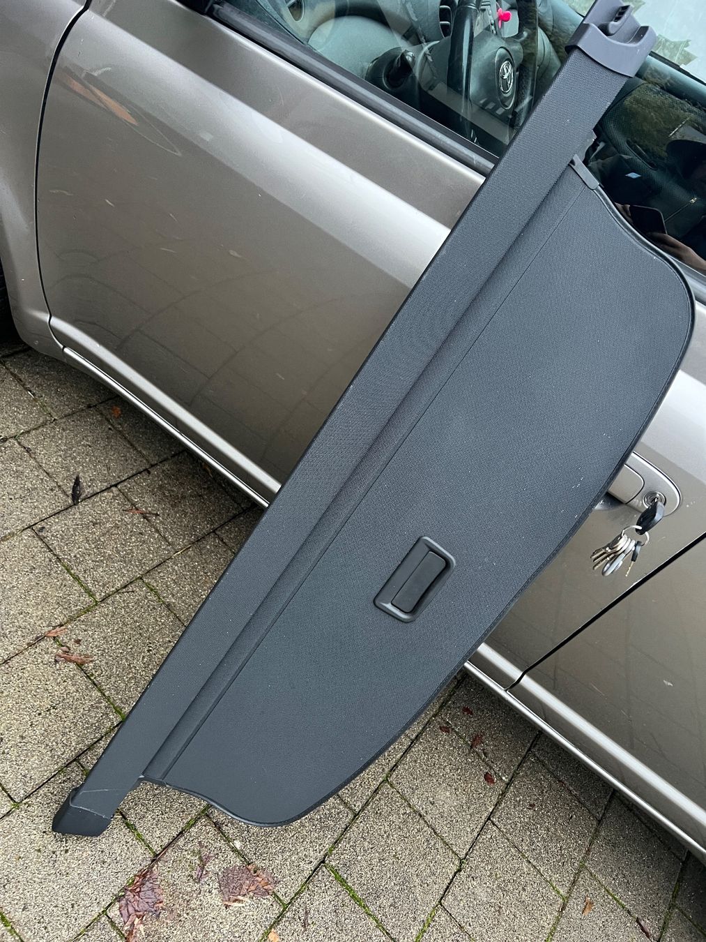 Audi Tutti pezzi di ricambio auto: Audi Kofferraum Abdeckung – Usato da Egg b. Zürich venduto da SwissTradingAgency