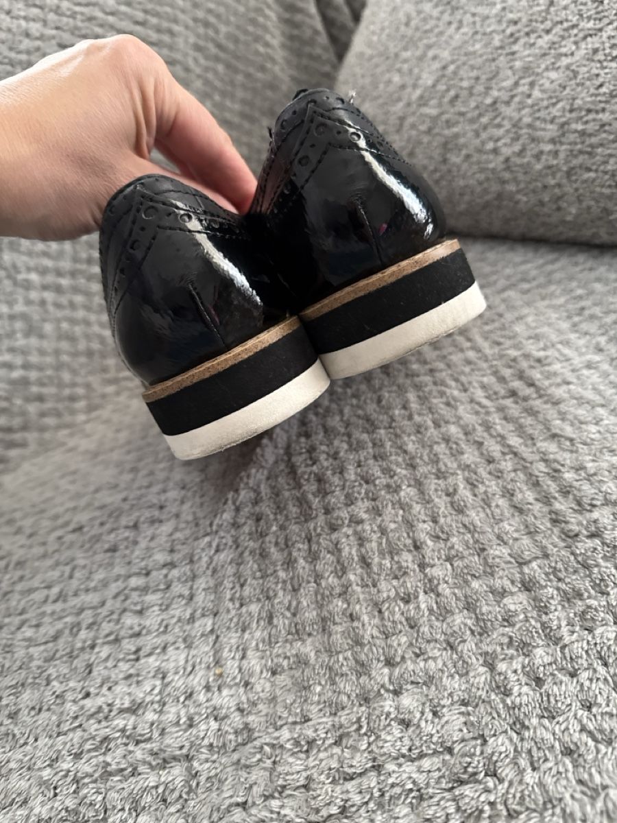 Tamaris Scarpe da donna: Schuhe Tamaris 38Gr – Usato da Winkel venduto da Olirickli05 2