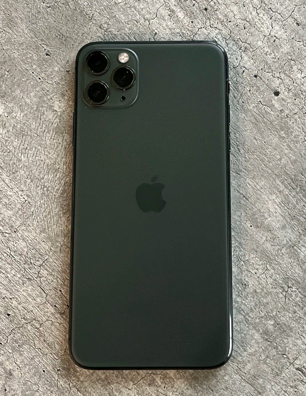 Apple Telefoni cellulari / Smartphones: iPhone 11 Pro Max (512GB) Akku 97% – Usato da Luzern venduto da Waince786 3