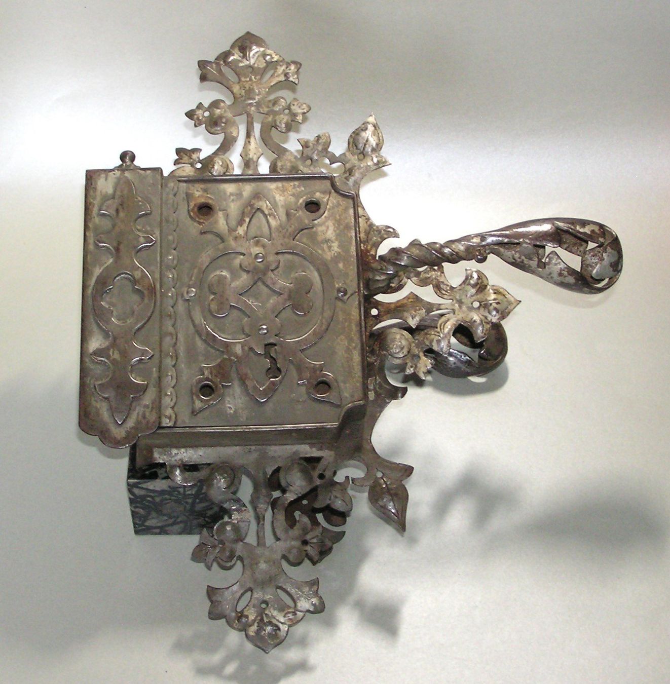 Lucchetti: Grosses altes Türschloss – Usato da Grenchen venduto da Antique-hunter