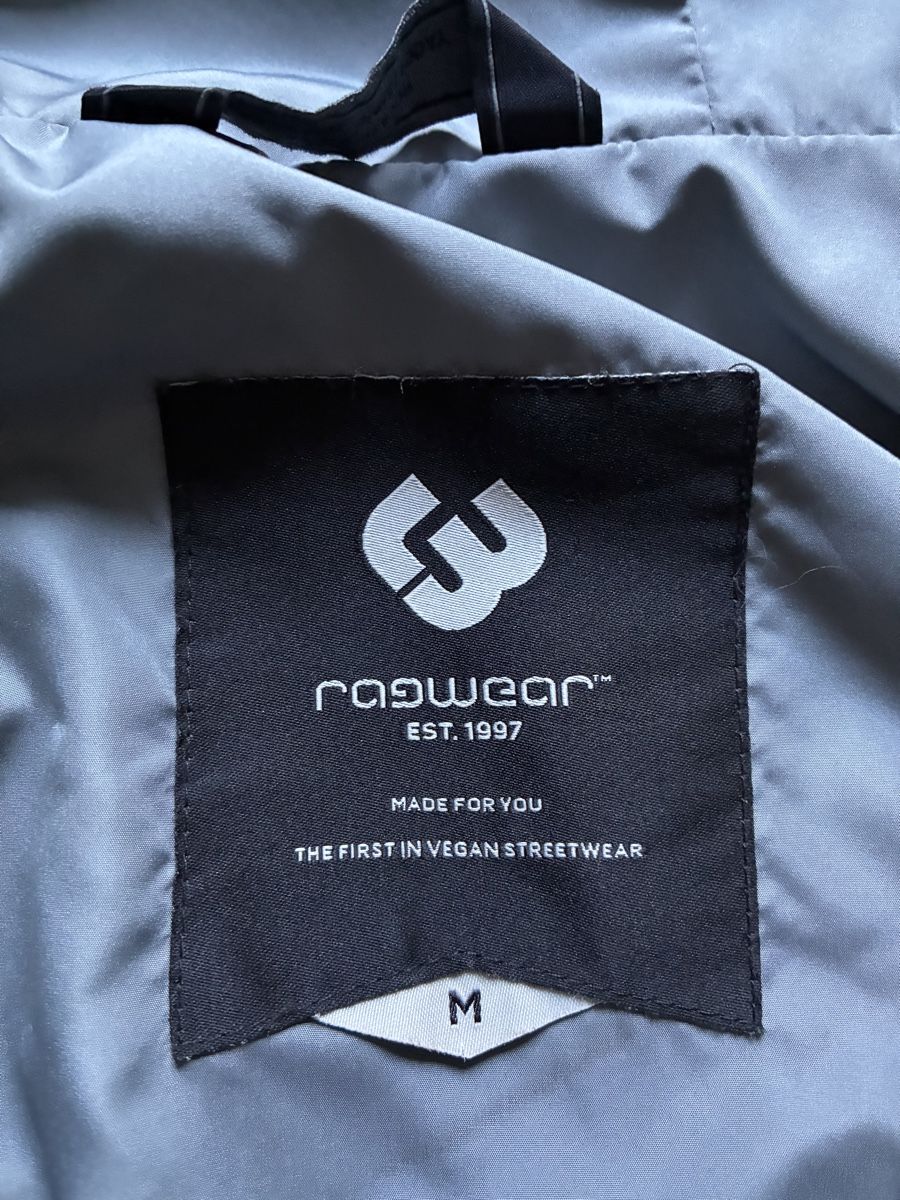 Ragwear Jacken: Ragwear waterproof Jacket Grey Size M Used – Gebraucht aus Basel von gvi_6txz 2