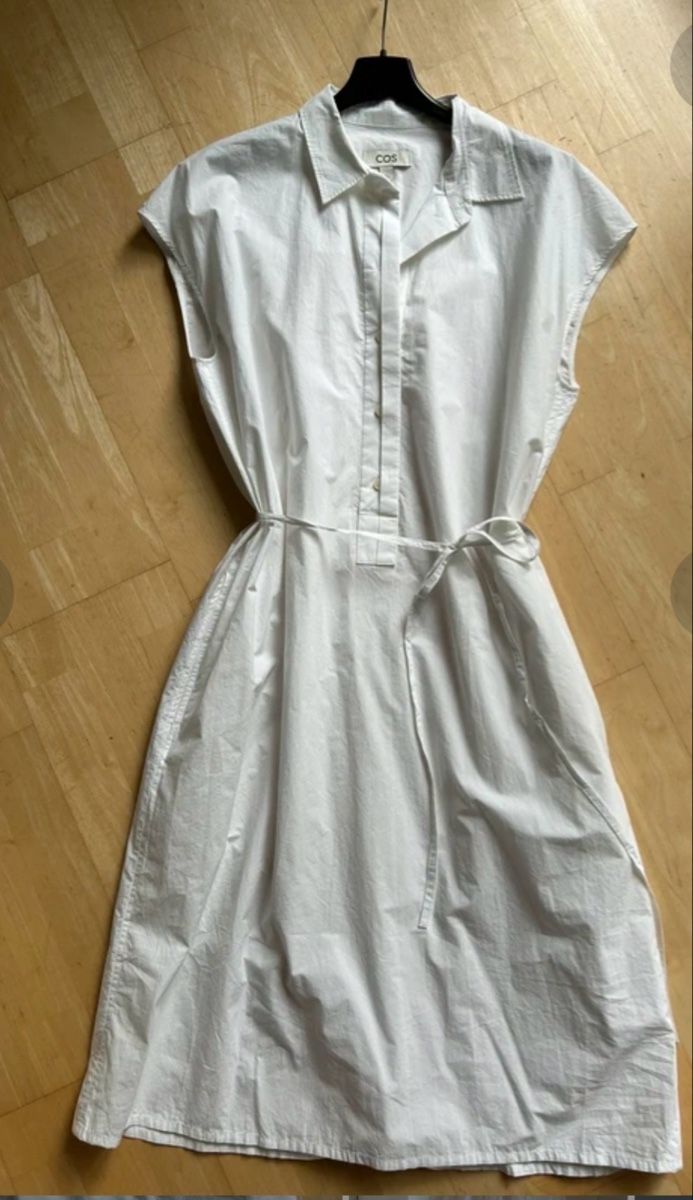 Cos Vestiti: Cos Kleid in weiss Grösse L – Usato da Laufenburg venduto da samba1978