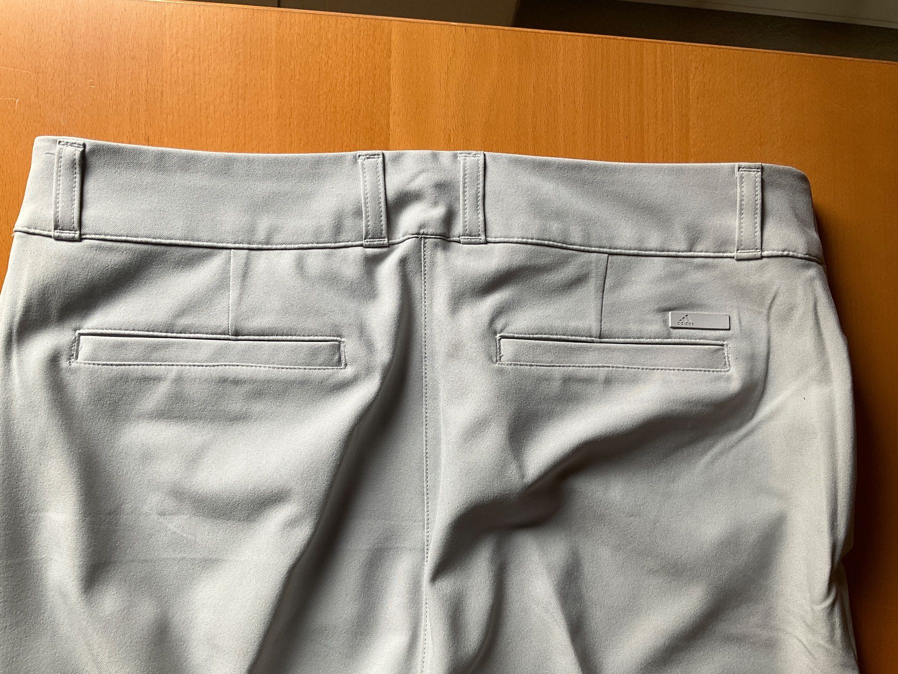 Pantaloni: ADIDAS pantalon & short – Nuovo (secondo la descrizione) da Gland venduto da DL2004 5