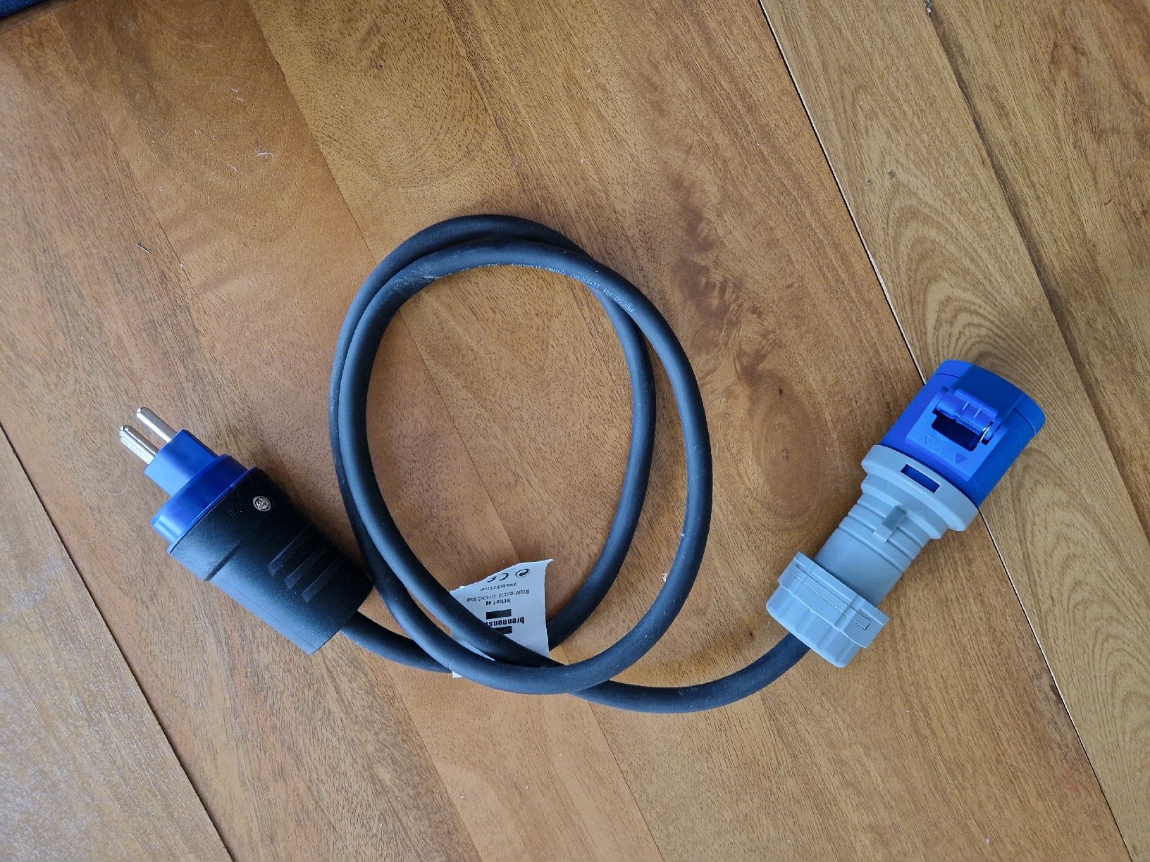 Cavi: Camping Kabel CEE – Usato da Kirchleerau venduto da Zwergengnom