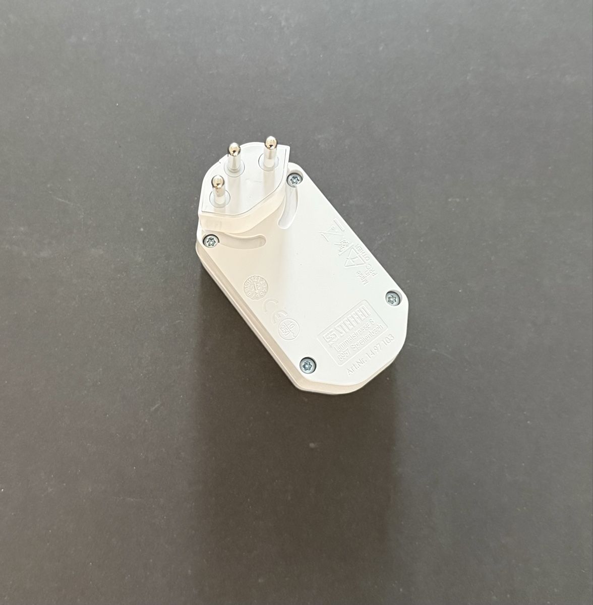 Spine: Steckdosenleiste / Mehrfachstecker – Usato da Bern venduto da LM08 4