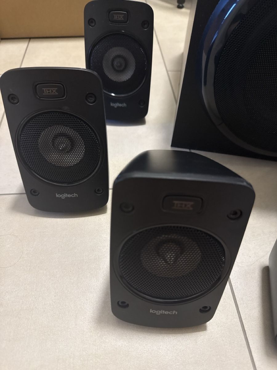 Logitech Home Cinema: Logitech Z906 Lautsprecher System THX – Usato da Bern venduto da fab_tx65 1