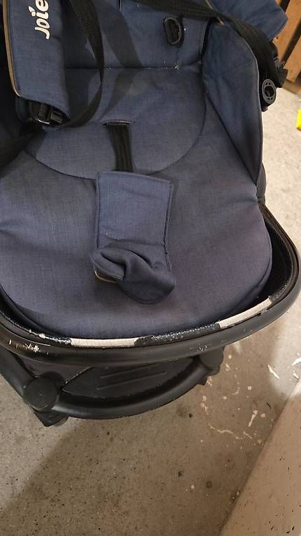 Carrozzine: Poussette Joie Navy – Usato da Renens VD venduto da deb_gv7y 4