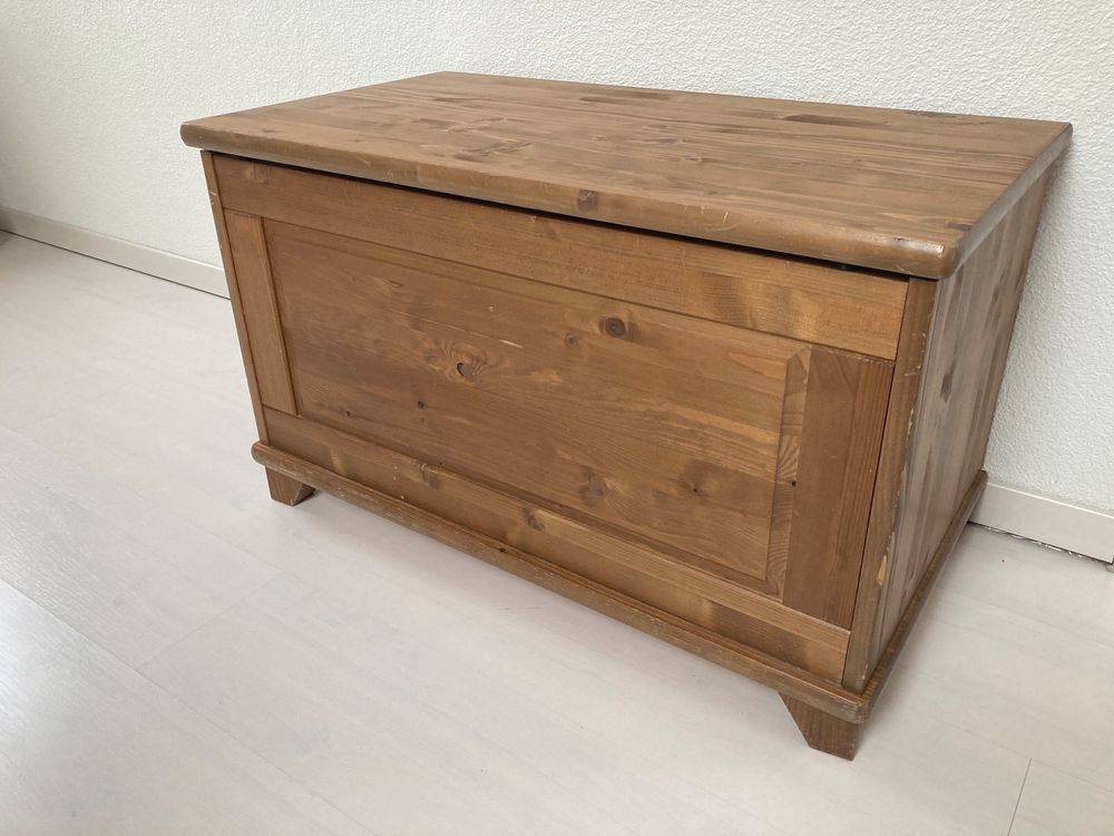 IKEA DIKTAD Truhe, Holz, braun 80x44x49 cm Kaufen auf Ricardo