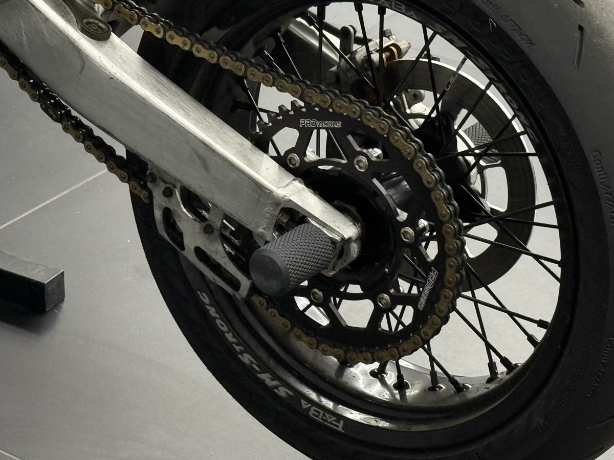 Honda Route: 2005 Honda CRF450X Supermoto – D'occasion à Hallau par wie_t85z 7