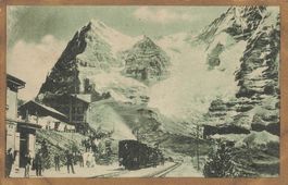 Kleine Scheidegg (BE) Jungfraubahn am Fuss von Eiger Bahn