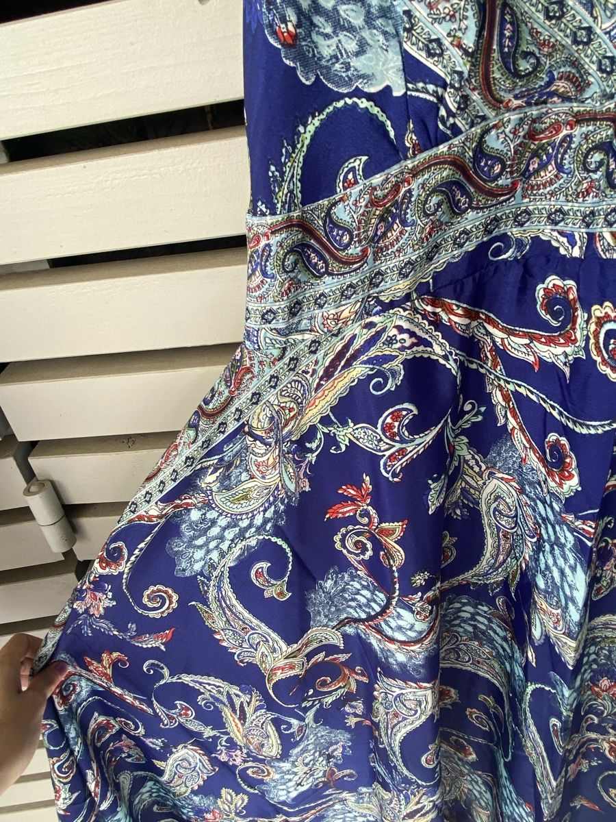 Robes: Robe longue asymétrique  – D'occasion à St-Légier-Chiésaz par lea_6k5s 2