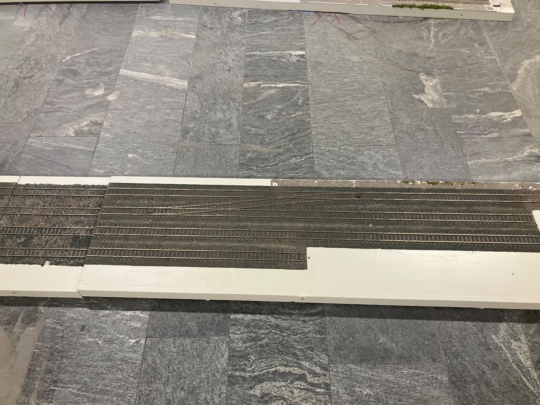 Modelleisenbahnen: Spur 1 Bahnhof  4 Elemente – Gebraucht aus Ilanz von esthihu01 4