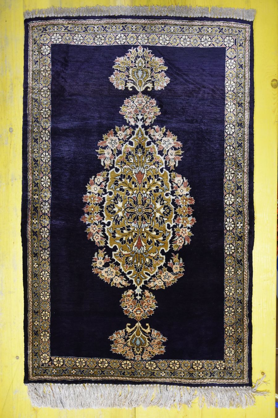 Tapis: Orientteppich: Ghom-Seide, Mittel-Persien – D'occasion à Cham par Dave63