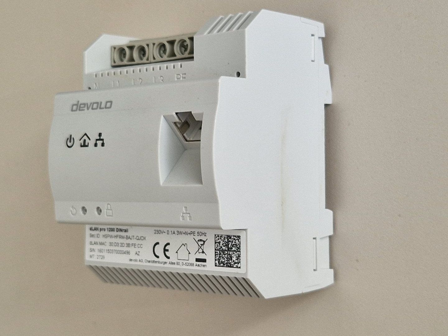 Devolo Lecteurs & Adaptateurs: Power Line Adapter Devolo dLAN pro 1200 DINrail – D'occasion à Au ZH par myamisumi 1