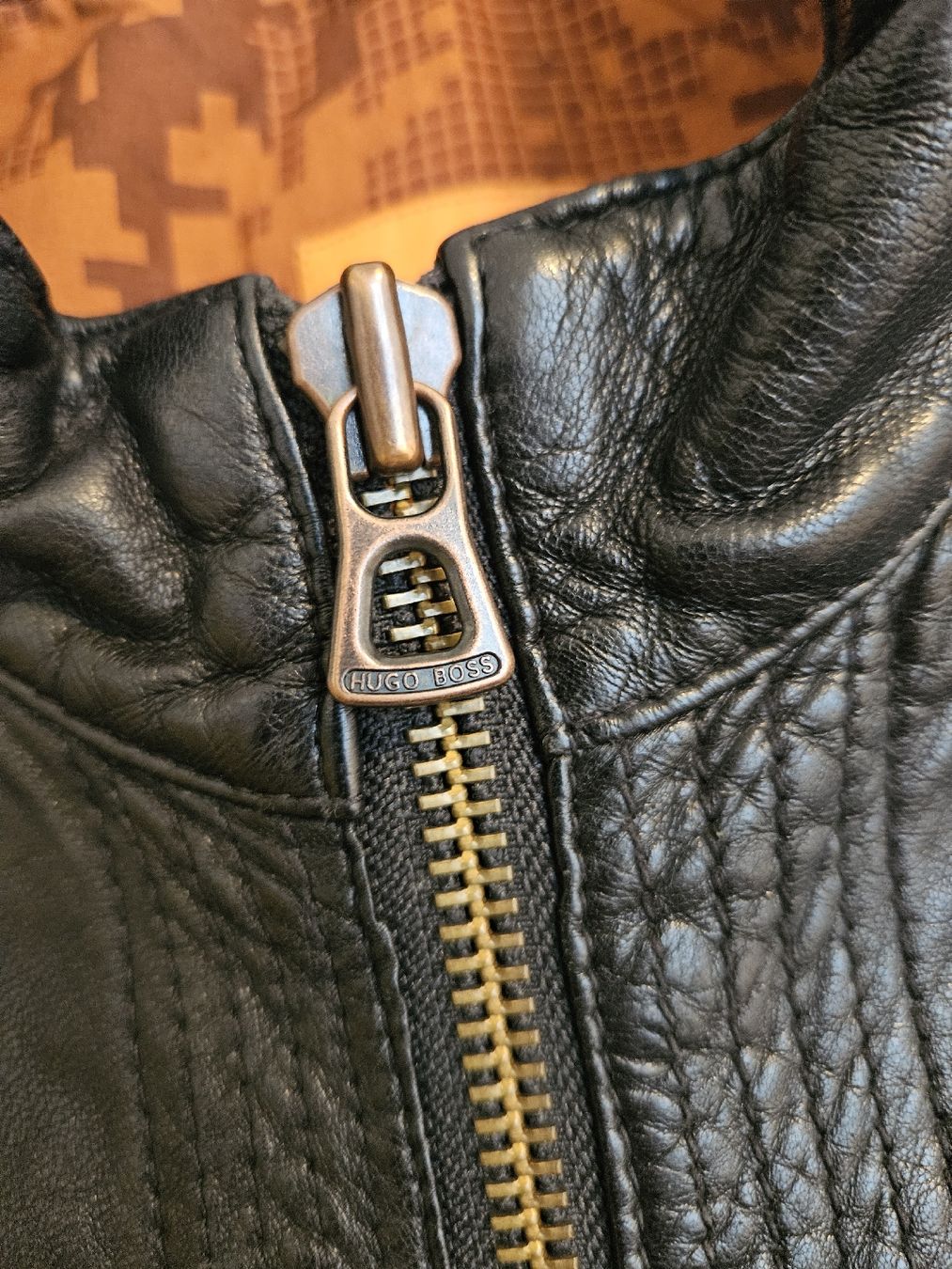 Hugo Boss Giacche: Hugo Boss Herren Lederjacke, Grösse 46/M – Usato da Brugg AG venduto da Kitycity 4