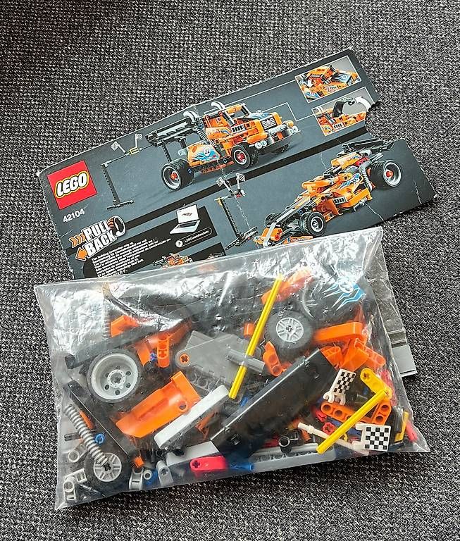 Lego Kit di costruzioni: Lego Technic 42104 – Usato da Menznau venduto da chlini19 2
