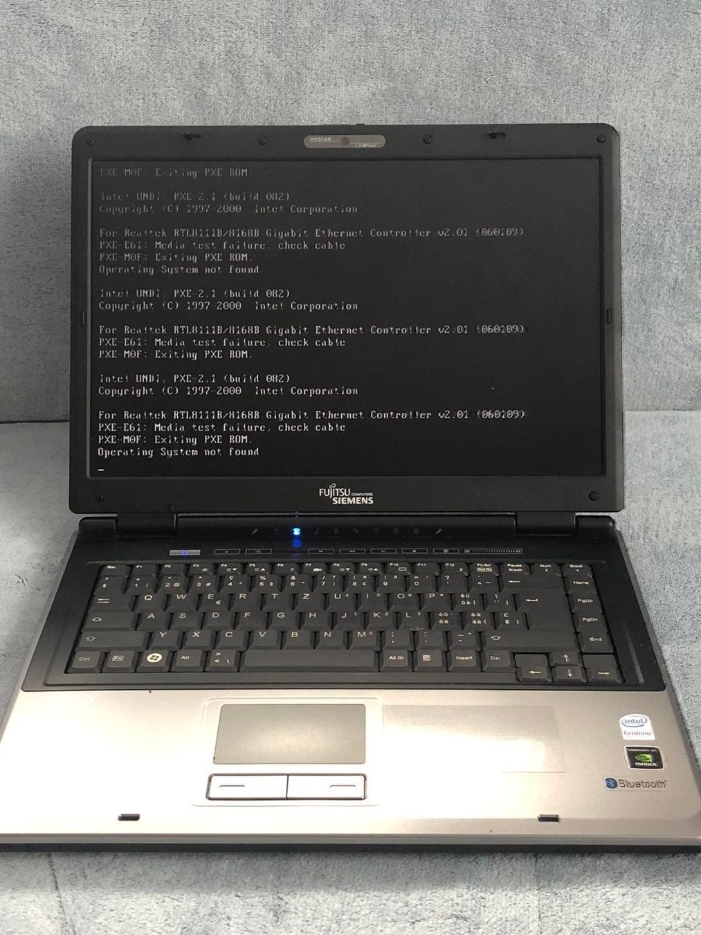 Notebook: Fujitsu Amilo Xi 2428 – Difettoso da MAGDEN venduto da GoldenEagle2020