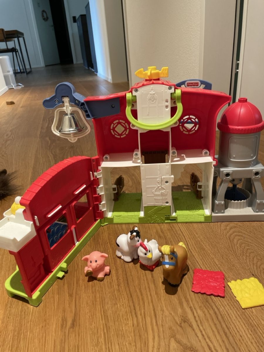Fisher-Price Giocattoli: Fisher-Price Bauernhof mit Tieren – Usato da Fällanden venduto da Snowli88 1
