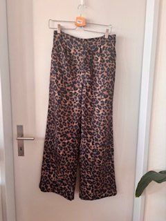 Pantaloni: Jogginghose – Nuovo (secondo la descrizione) da Zürich venduto da CoCos_Closet