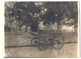 Fotografie Pritschenwagen / Kutschwagen,