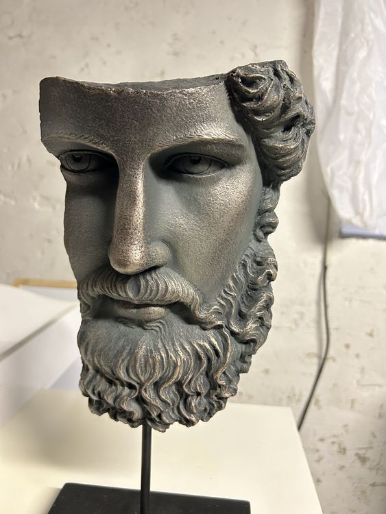 Skulptur griechischer Gott - Modern &amp; Dekorativ | Kaufen auf Ricardo