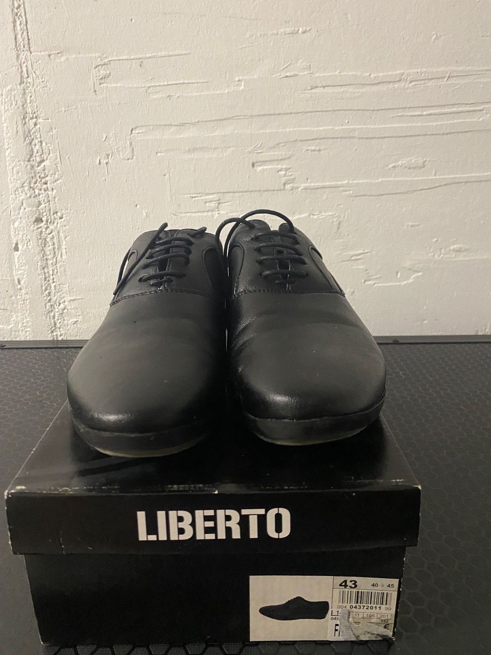 Chaussures hommes: Schuhe(coperate shoes) – D'occasion à Urtenen-Schönbühl par ShawnHova22