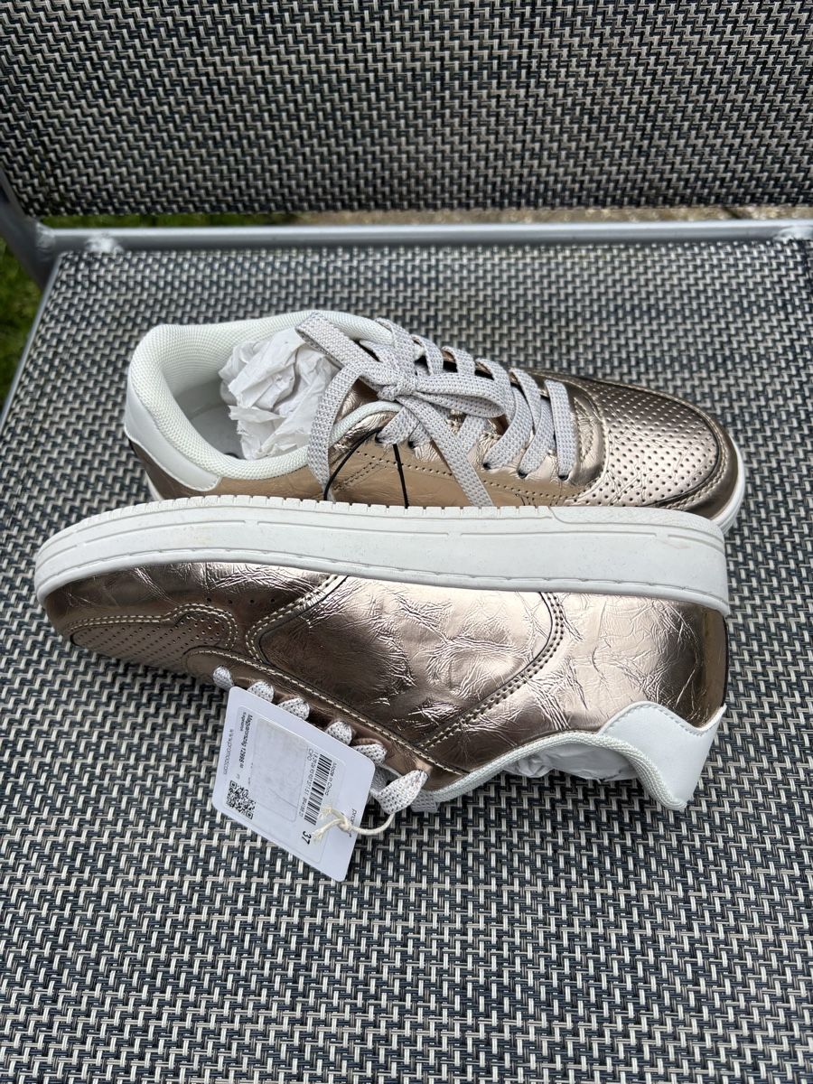 Promod Scarpe da donna: Sneaker GR 37 Gold – Nuovo e nell'imballaggio originale da Alterswil FR venduto da Lisu15 2