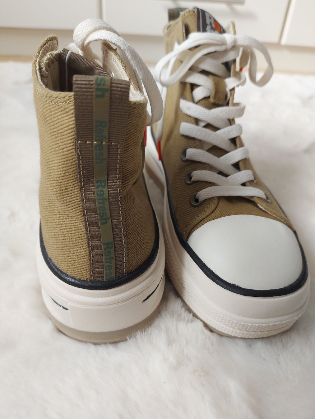 Converse Scarpe da donna: Refresh Sneaker, Khaki Canvas, Gr. 38 – Nuovo e nell'imballaggio originale da Brig venduto da Mak_s2v9 2