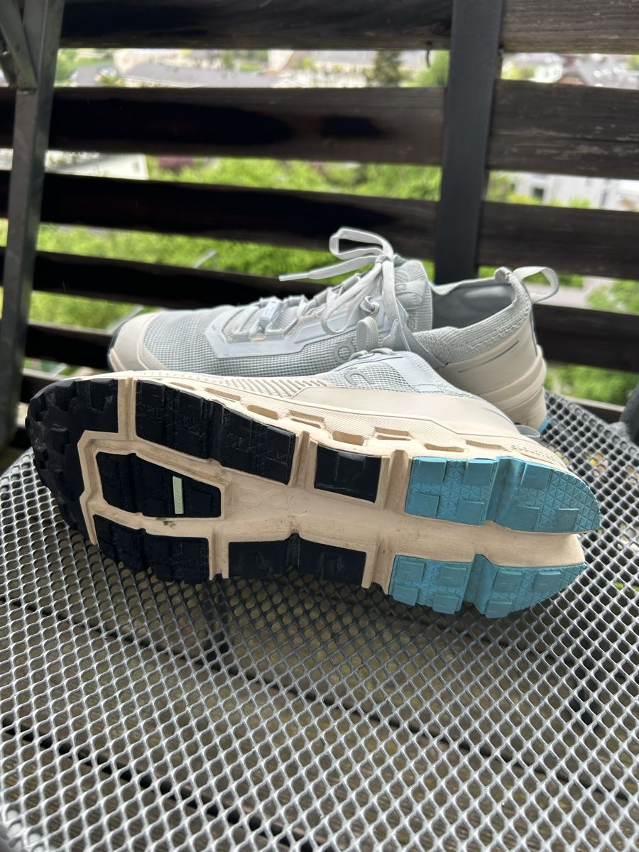 On Scarpe da donna: On Sneaker, Gr. 42, hellblau/ beige – Usato da Unterkulm venduto da Chipsi0709 3