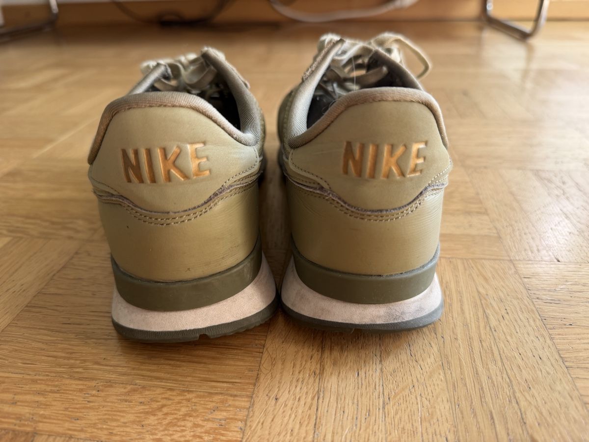 Nike Scarpe da donna: Nike Sneaker 37.5 – Usato da Zürich venduto da pocahontaas_ 3