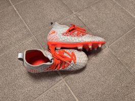 Puma Fussballschuh Gr. 29
