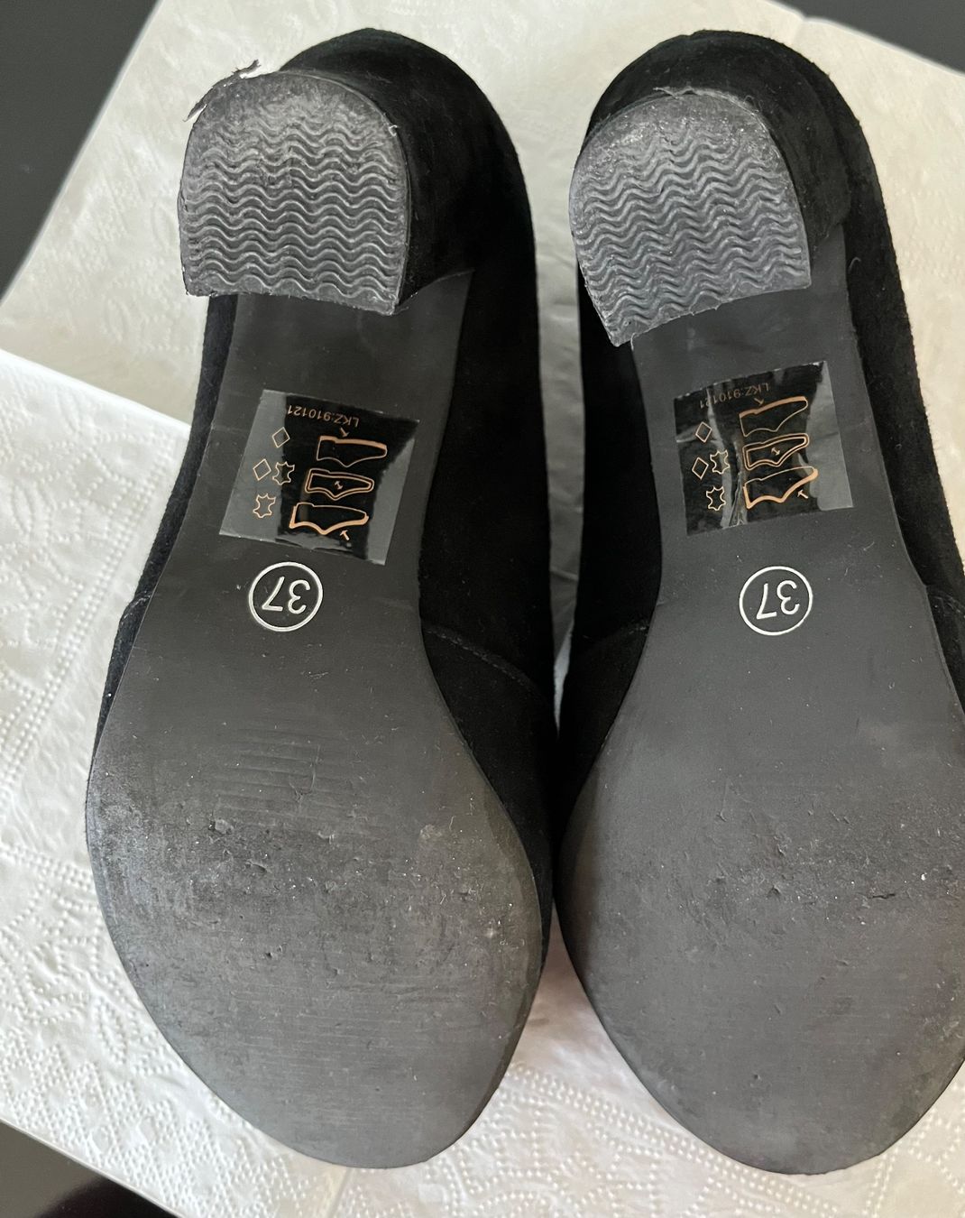 Heine Damenschuhe: Wildleder Pumps von Andrea Conti – Gebraucht aus Kloten von SANTALA23 6