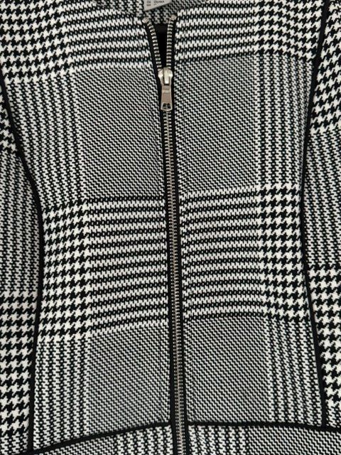 H&M Giacche: WEISS SCHWARZER BLAZER MIT HAHNENTRITT MUSTER – Usato da Honau venduto da sainj 2
