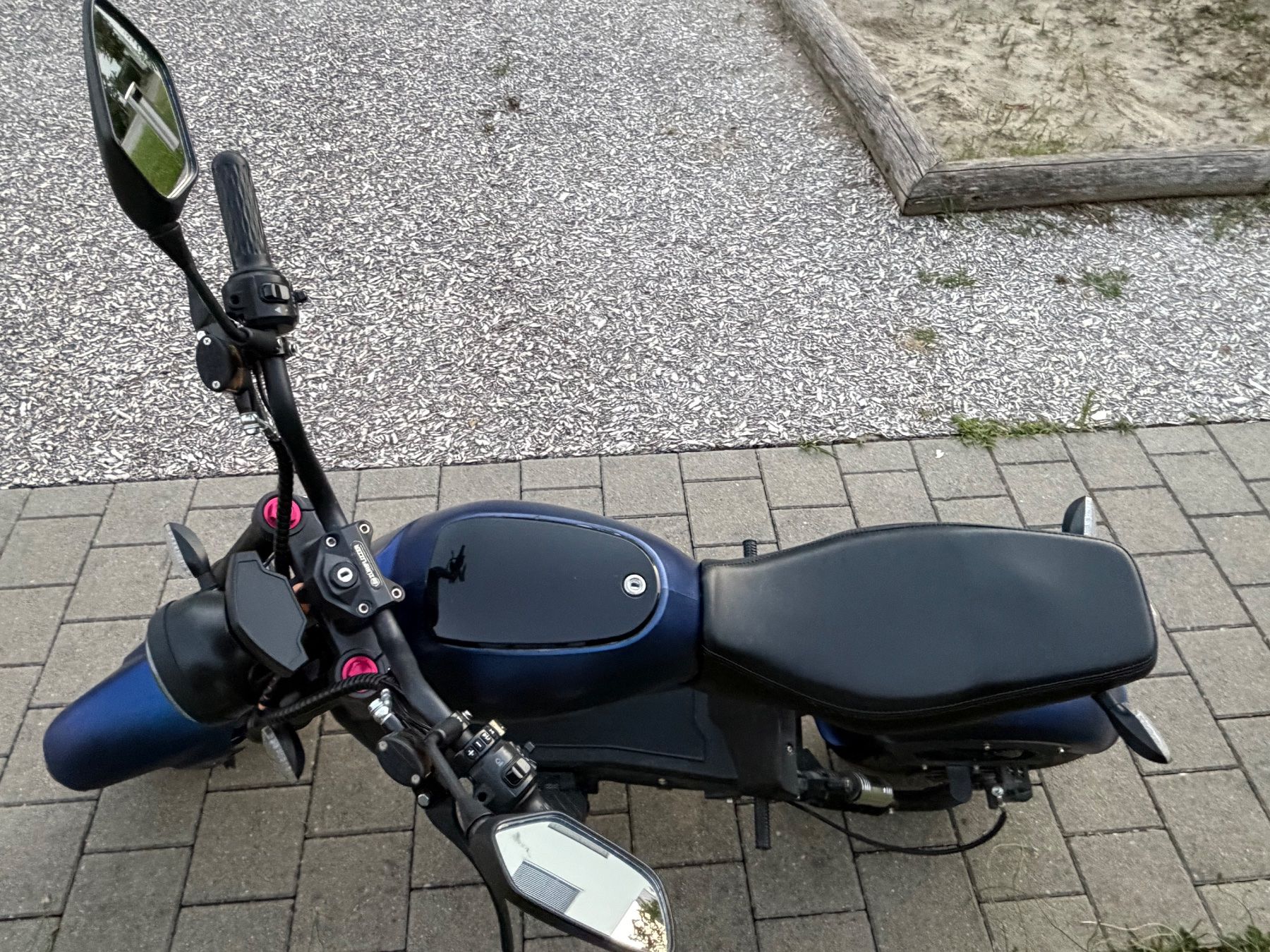 Züriflizzer Veicoli elettrici: Top Zustand! – Usato da Urdorf venduto da bil_m8fl 3