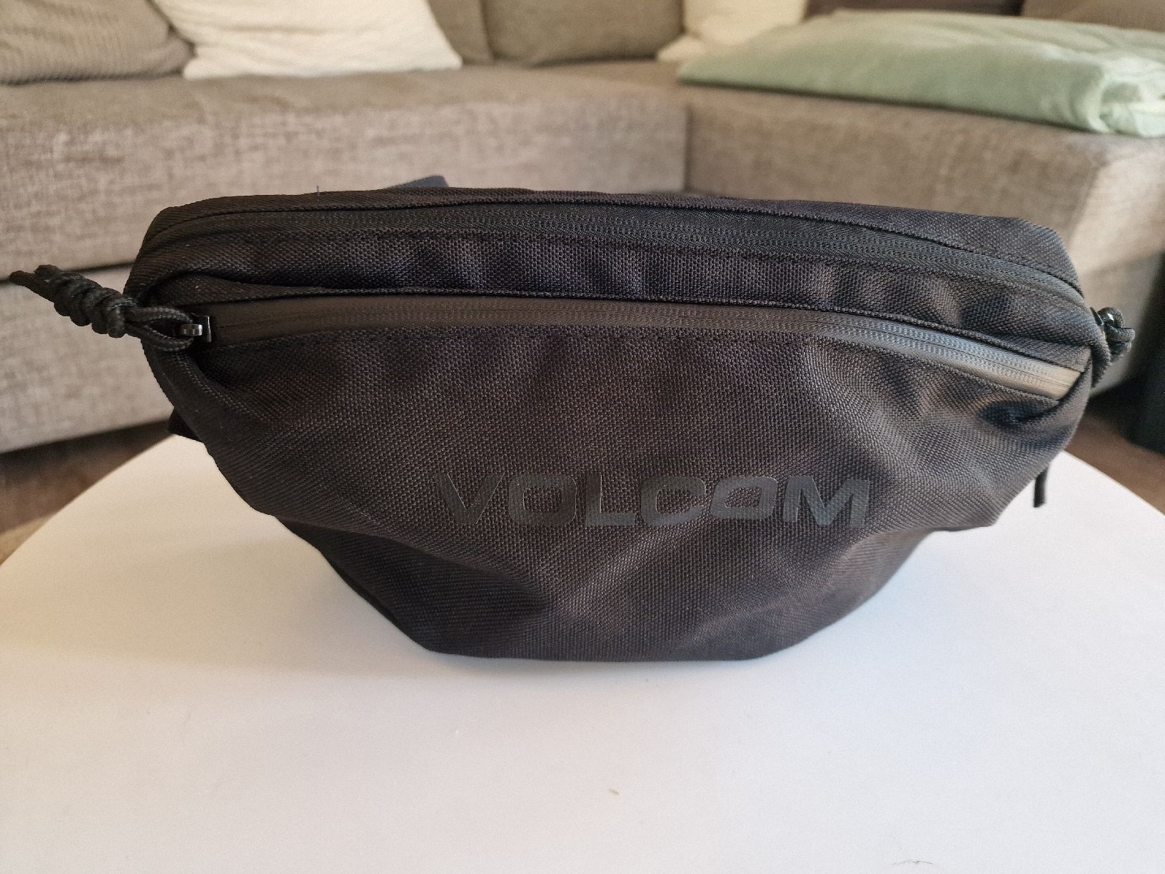 Volcom Borse: VOLCOM Mini Waisted Tasche Unisex – Nuovo (secondo la descrizione) da Lungern venduto da SanDeeMnG 1