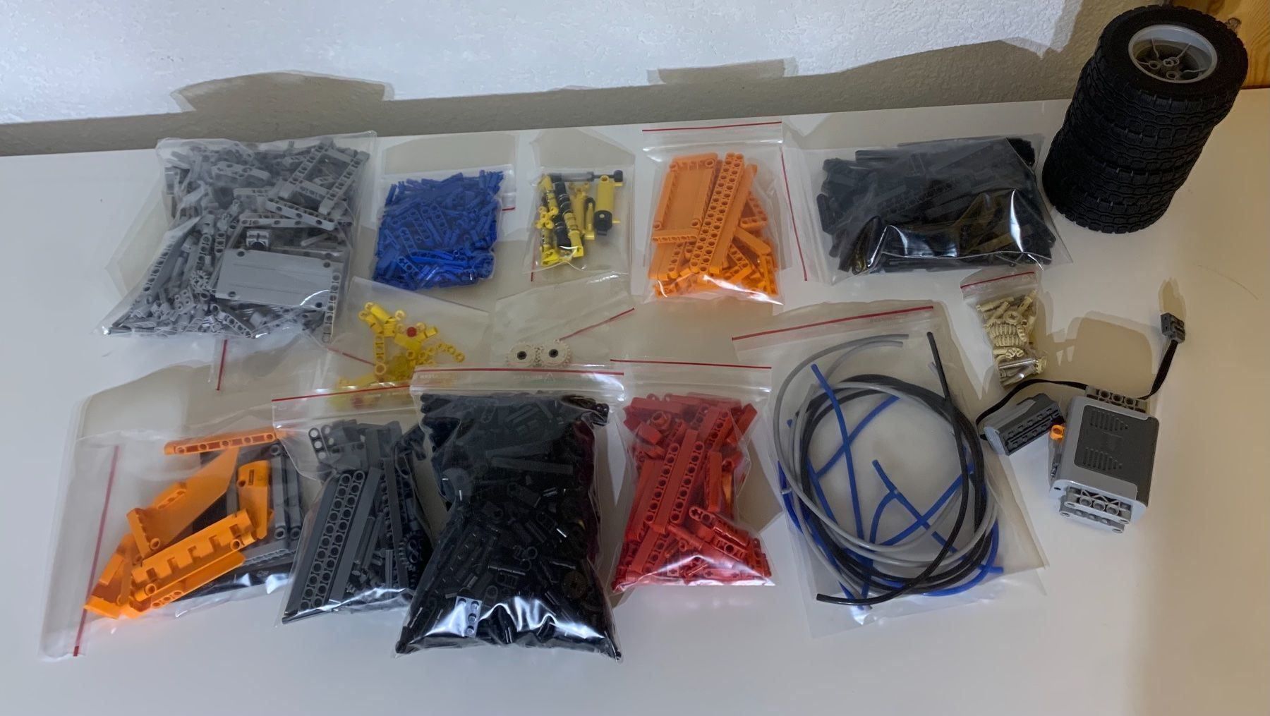 Lego Giocattoli: Lego Technik 8110 – Usato da Schwenden venduto da Noppenwelt.ch 2