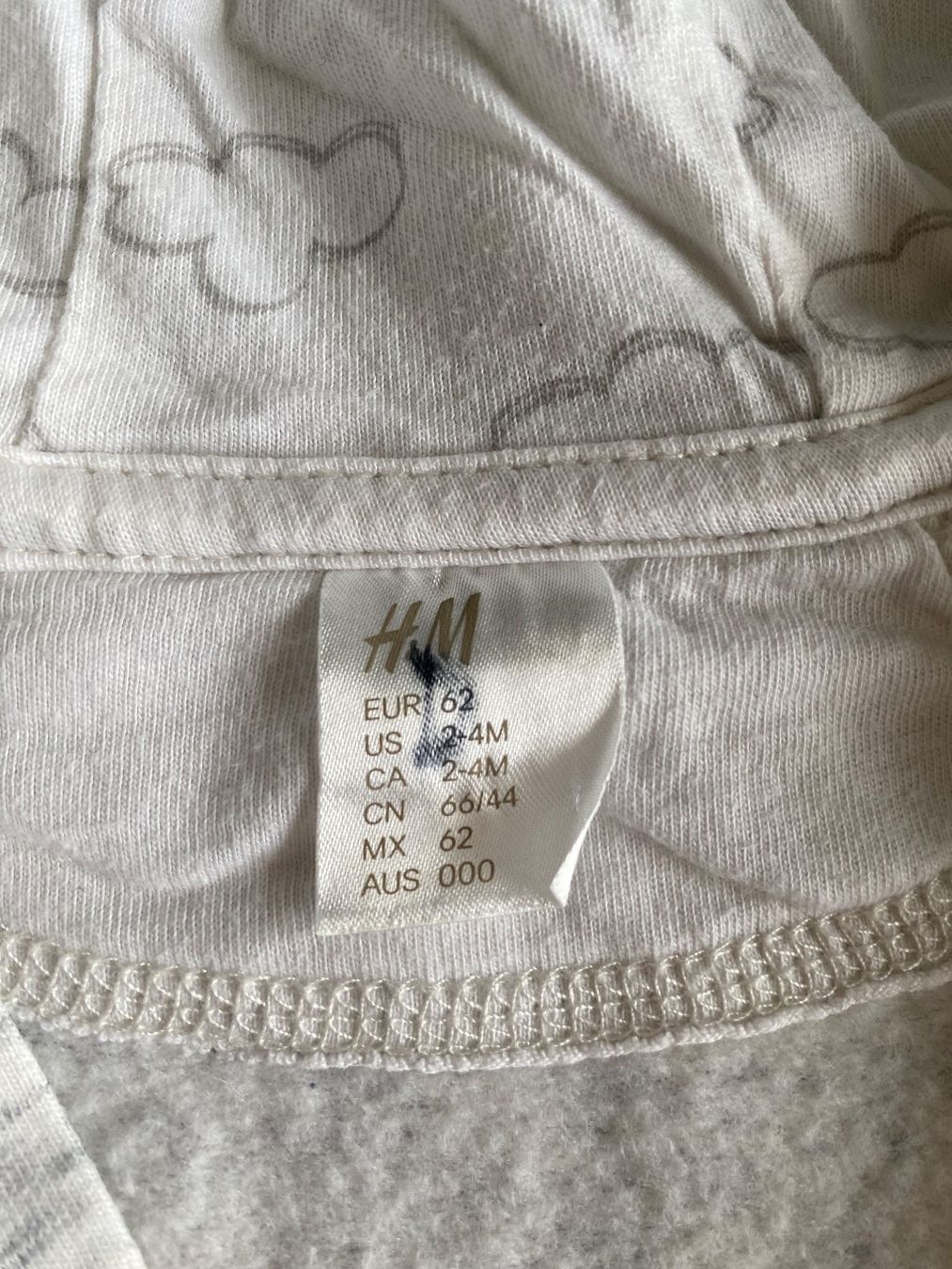 H&M Strampler: Strampler / Trainingsanzug Gr. 62 – Gebraucht aus Urdorf von Tjara65 2