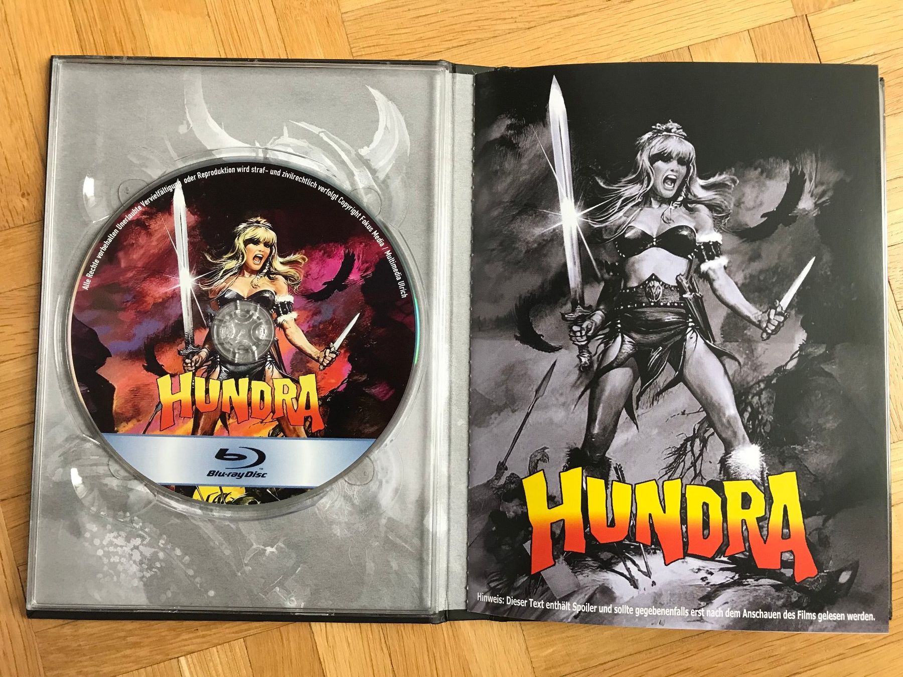 Tutti i DVDs: Hundra - Mediabook - Blu-ray + DVD – Nuovo (secondo la descrizione) da Zürich venduto da Malcom 1
