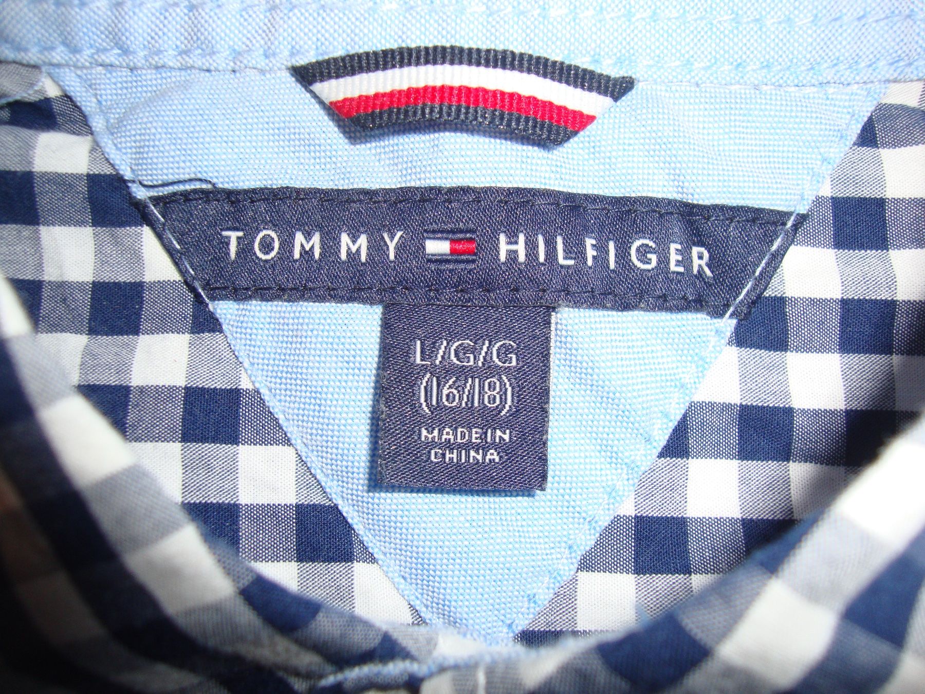 Tommy Hilfiger Camicie, T-shirt & Polo: Hemd von Tommy Hilfiger Gr.L – Usato da Vernier venduto da Melone74 1