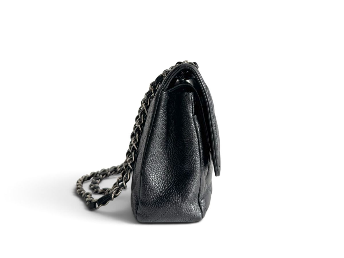 Chanel Borse da donna: CHANEL Caviar Quilted Medium Double Flap Tasche – Usato da Kriens venduto da hannaandkiko 2