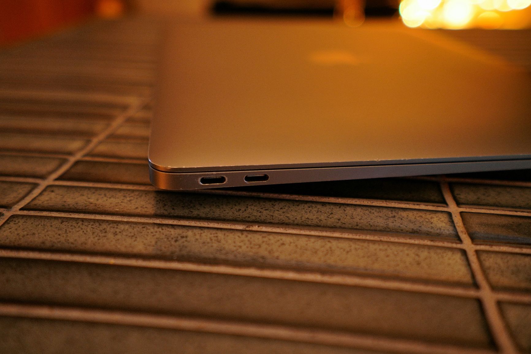 Apple Notebook: Apple MacBook Air 16 GB RAM Space Grey – Usato da Biberist venduto da Volo28 7