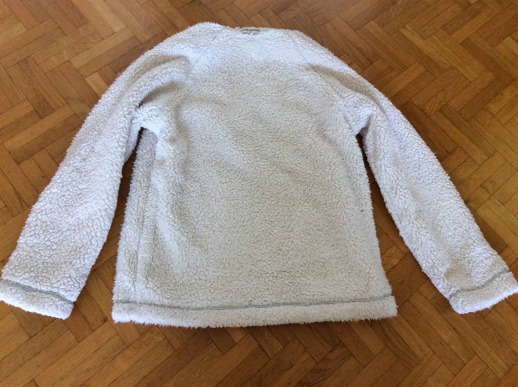 Pullover & Sweatshirts: Pull motif mouton super chaud 6-7 ans et mois – Gebraucht aus Le Mont-Pèlerin von dundun1 5