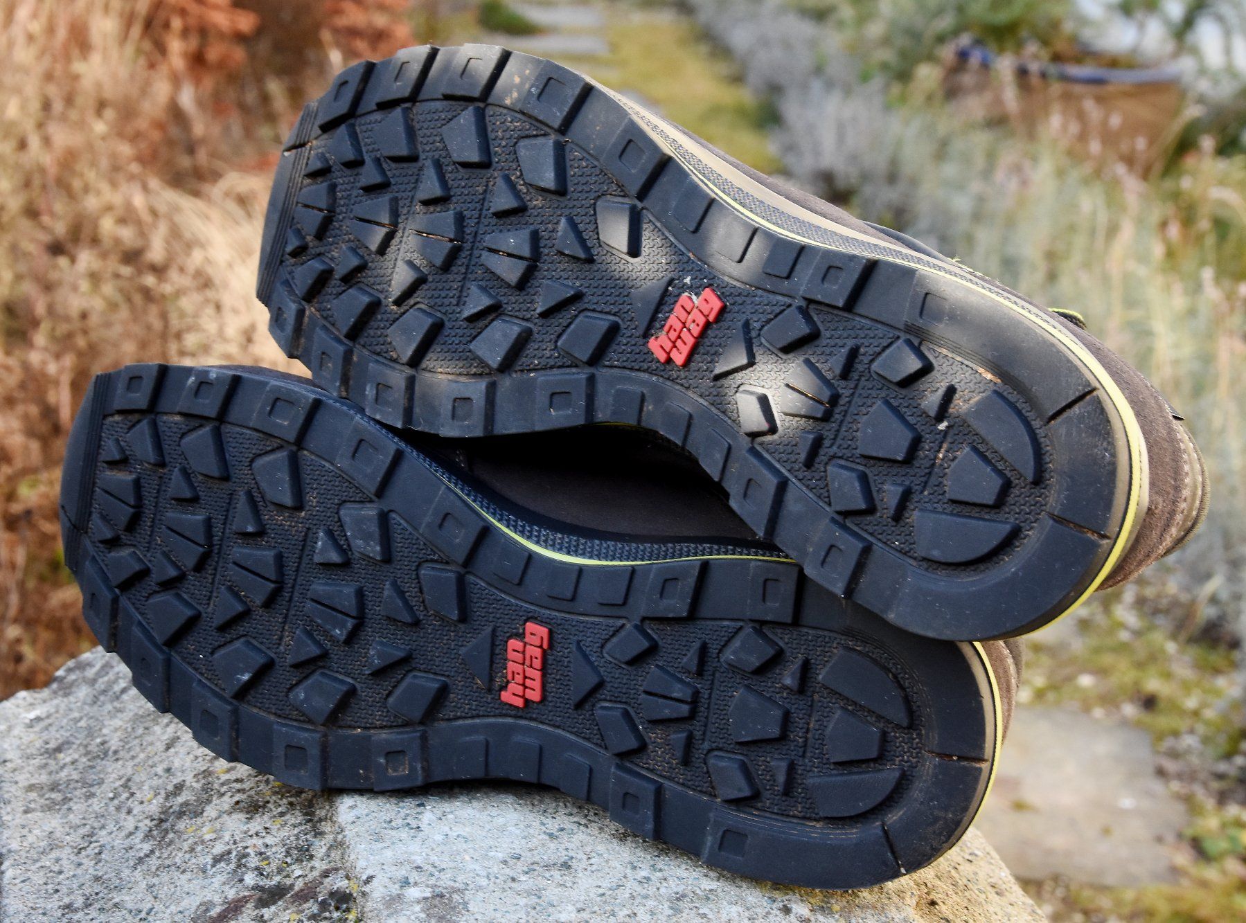 Hanwag Scarpe da uomo: Hanwag Herren Wanderschuhe 41.5 – Usato da Bern venduto da Mydogonline 5