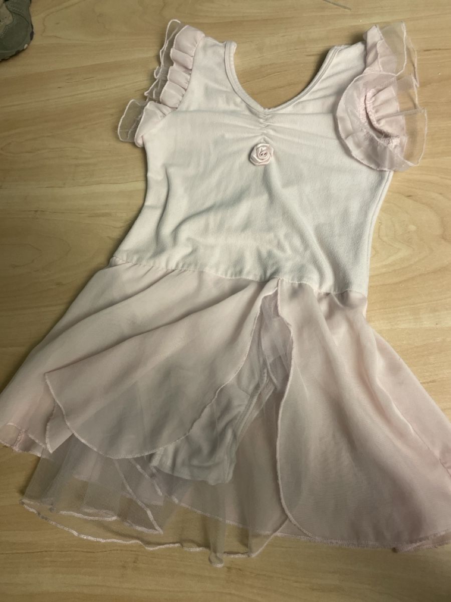 Vestiti & Gonne: Rosa Balettkleid Gr.140/146 – Usato da Obergerlafingen venduto da cabo4