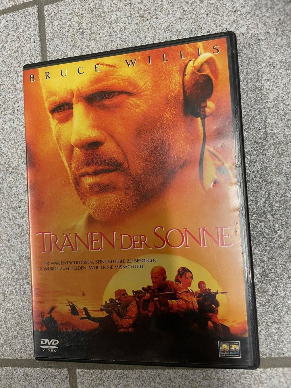 Tutti i DVDs: Tränen der Sonne (DVD) – Usato da Eschen venduto da 33shaggy33