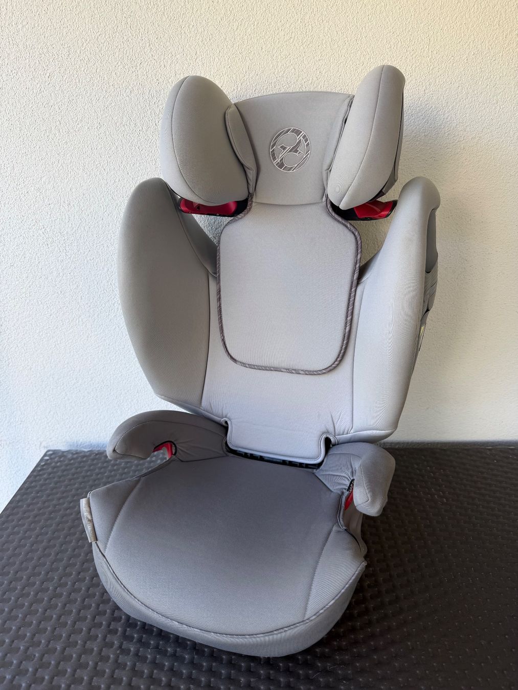 Cybex Sièges auto: Cybex Kindersitz Solution S-Fix – D'occasion à Buochs par A.Thomas85