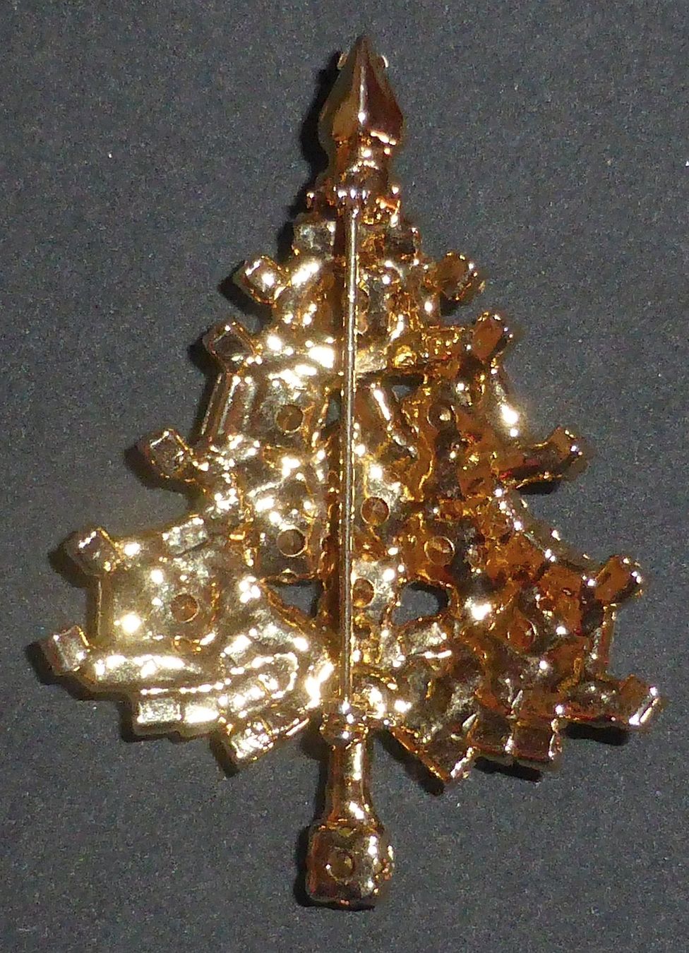 Broschen & Nadeln: 90s Weihnachts - Brosche – Tannenbaum – Gebraucht aus Sonceboz-Sombeval von Artdecolove 2