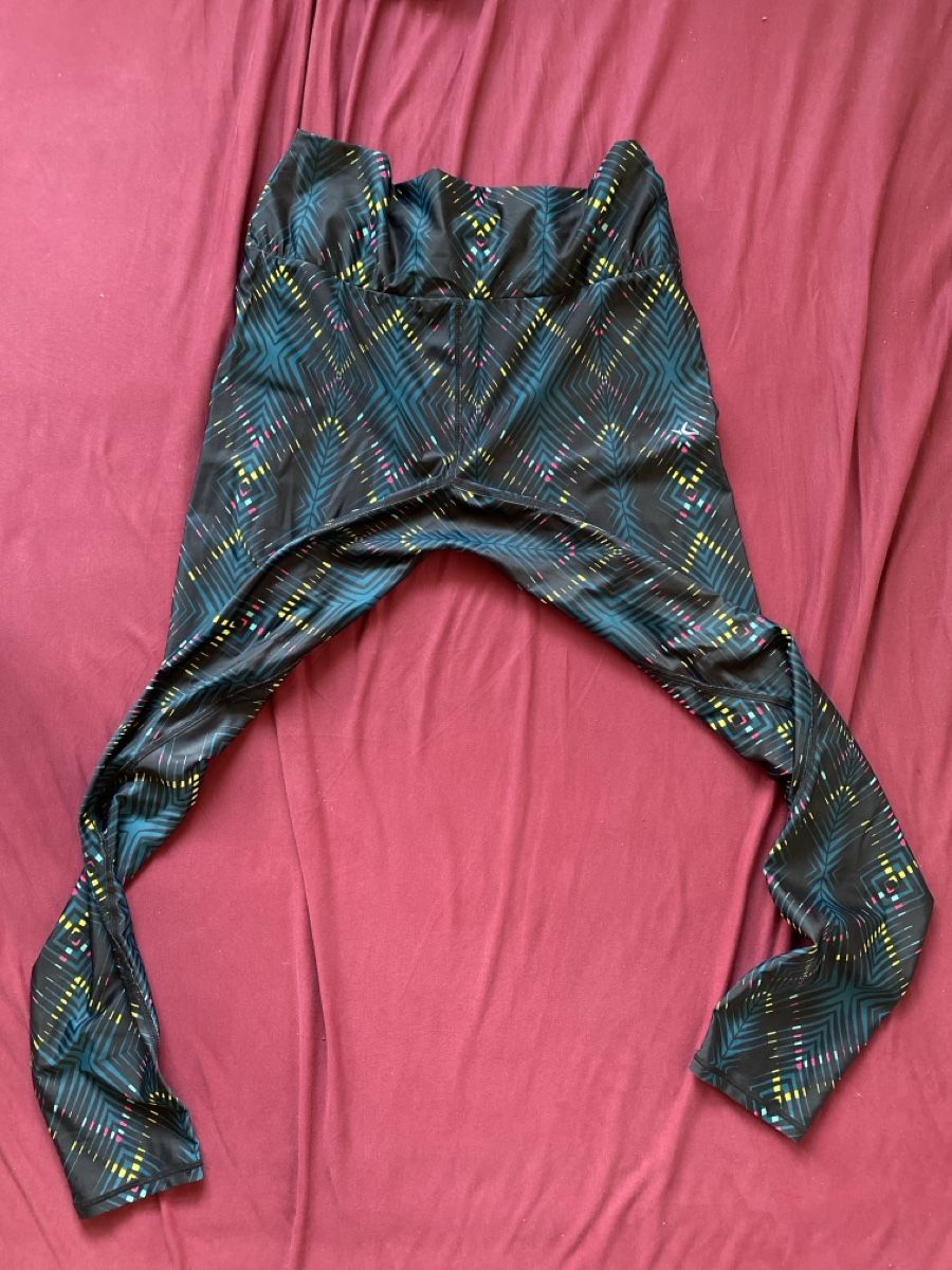 Leggings: Legging de danse taille S neuf – Nuovo (secondo la descrizione) da Rubigen venduto da cam_drb7 2